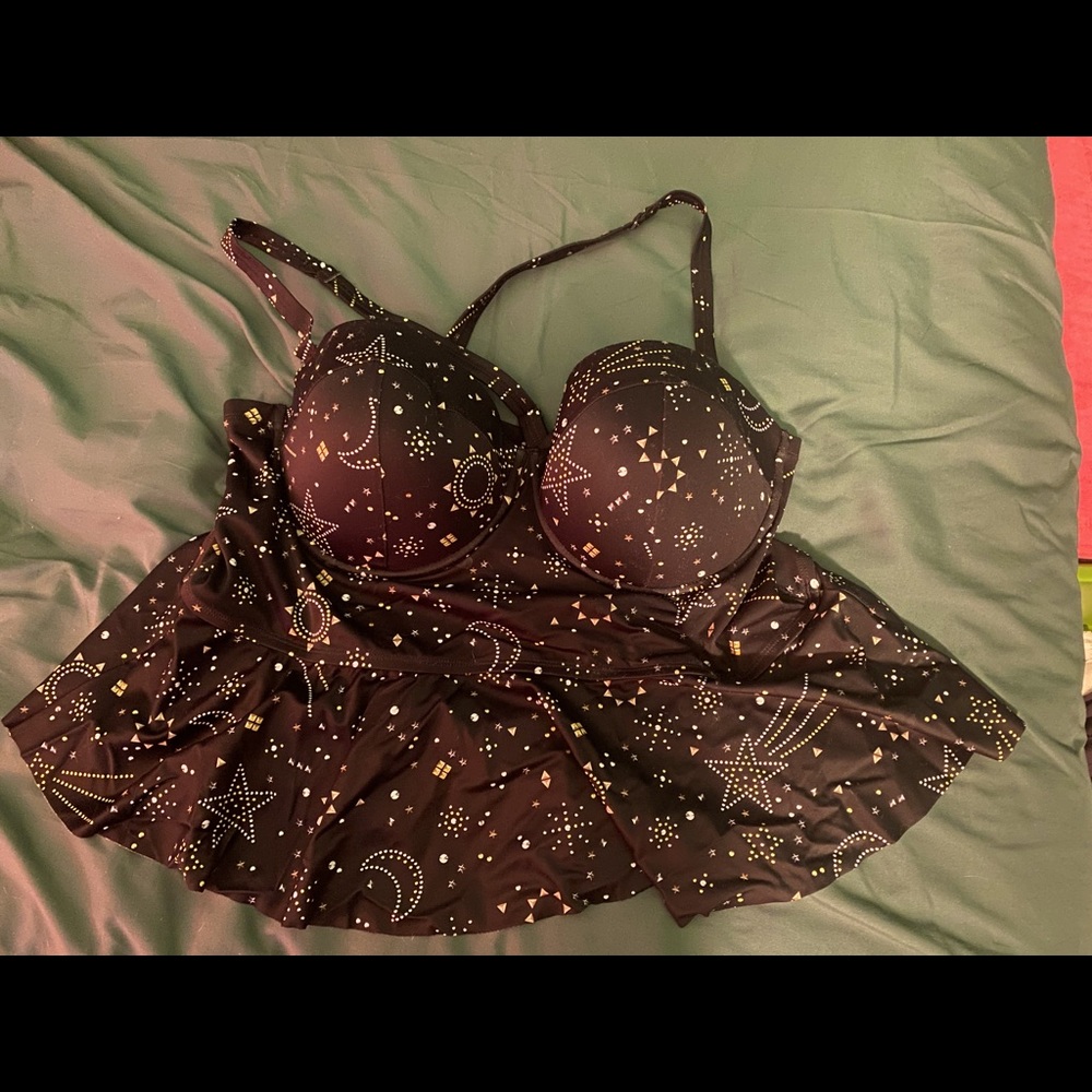 Celestial Peplum Swim Top Torrid Size 3